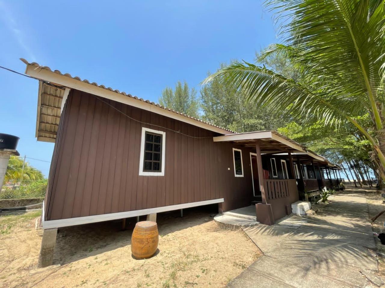 Dgeting Beach Resort Tumpat Ngoại thất bức ảnh