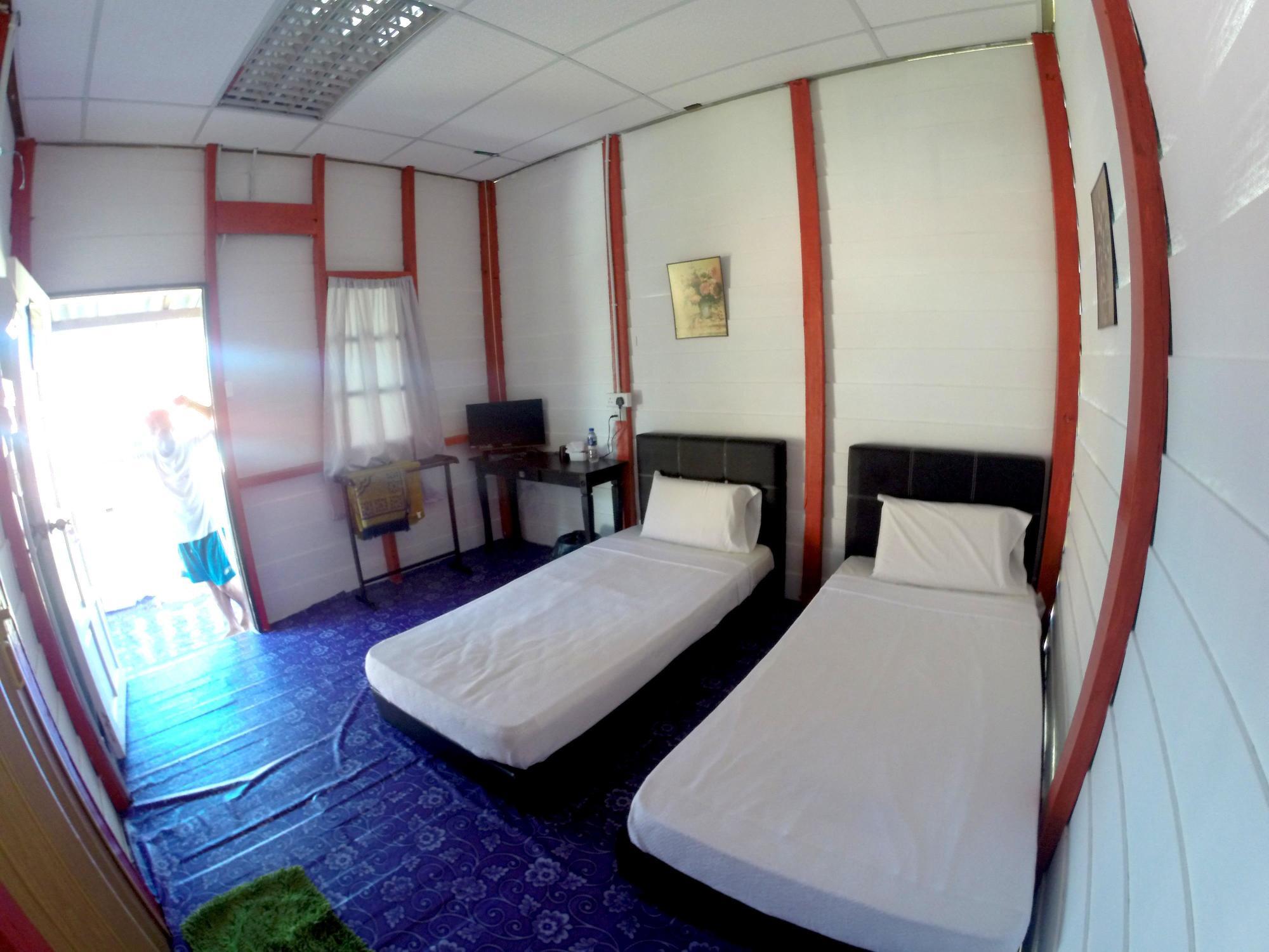 Dgeting Beach Resort Tumpat Ngoại thất bức ảnh